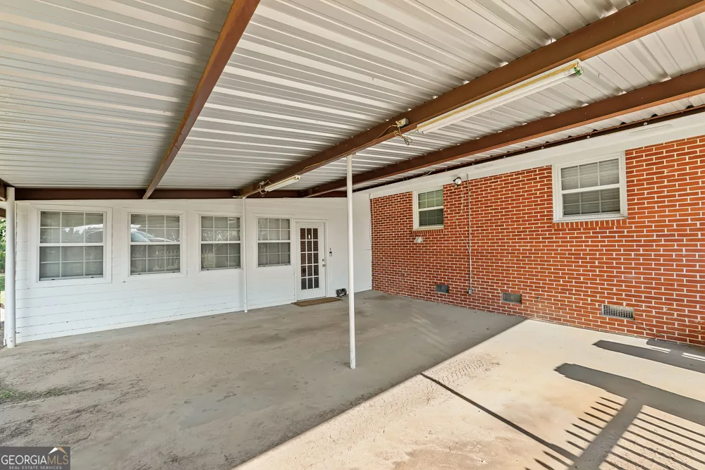 1069 Funston Sigsbee RD Moultrie, GA 31768