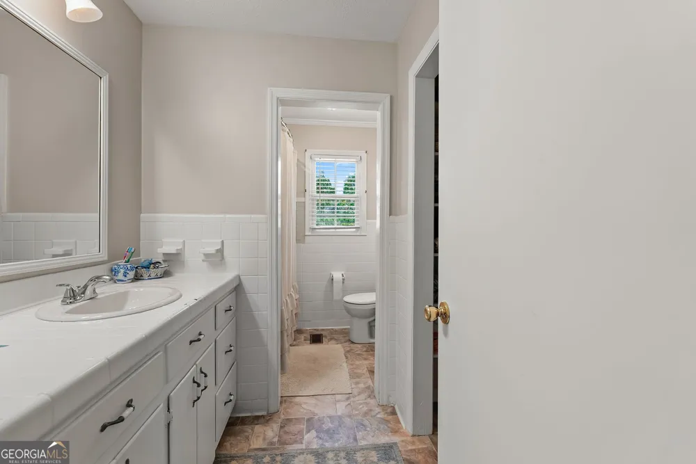 1069 Funston Sigsbee RD Moultrie, GA 31768