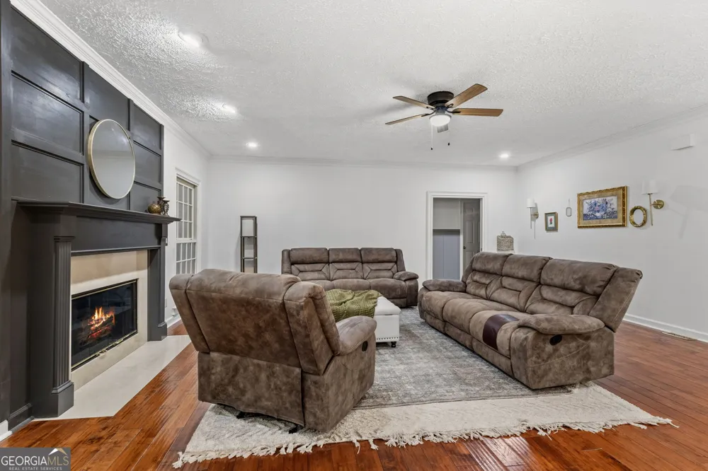 1133 Creekside DR Eastman, GA 31023