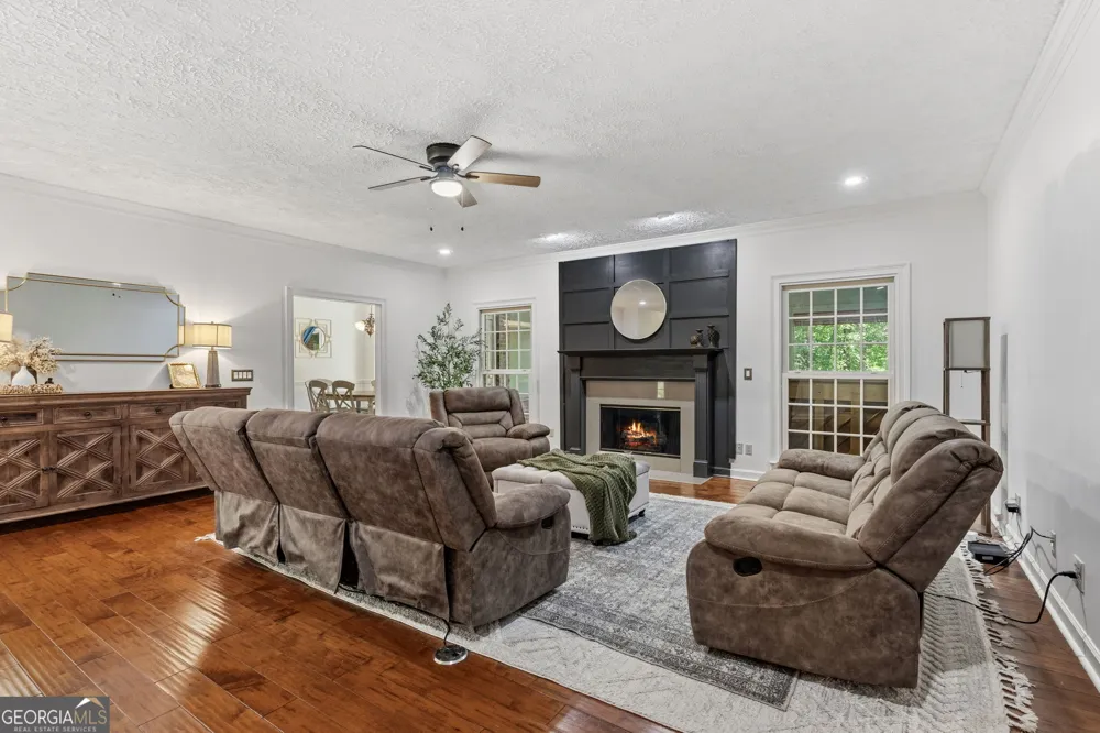 1133 Creekside DR Eastman, GA 31023
