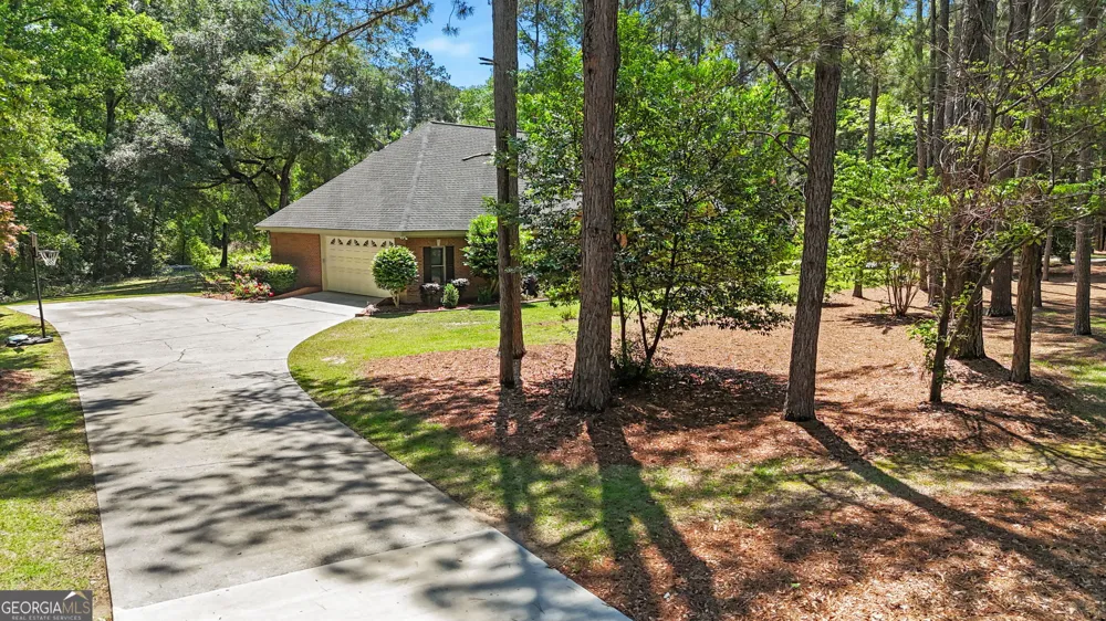 1133 Creekside DR Eastman, GA 31023