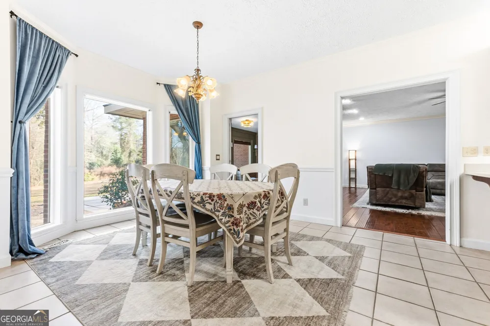 1133 Creekside DR Eastman, GA 31023