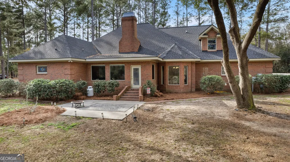 1133 Creekside DR Eastman, GA 31023