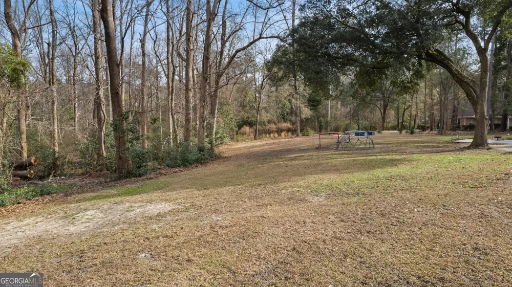 1133 Creekside DR Eastman, GA 31023