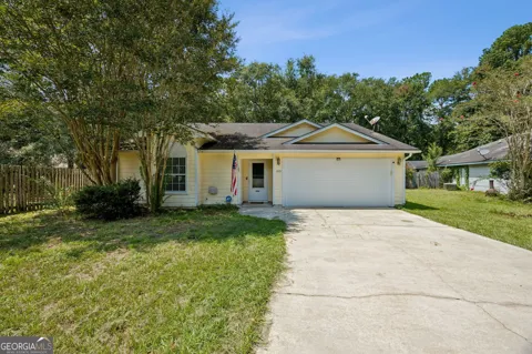 105 Longleaf CT