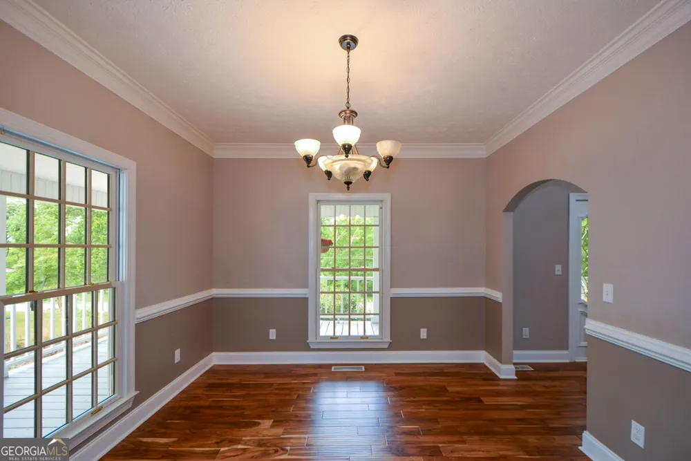 3426 Clarks Bridge RD Gainesville, GA 30506
