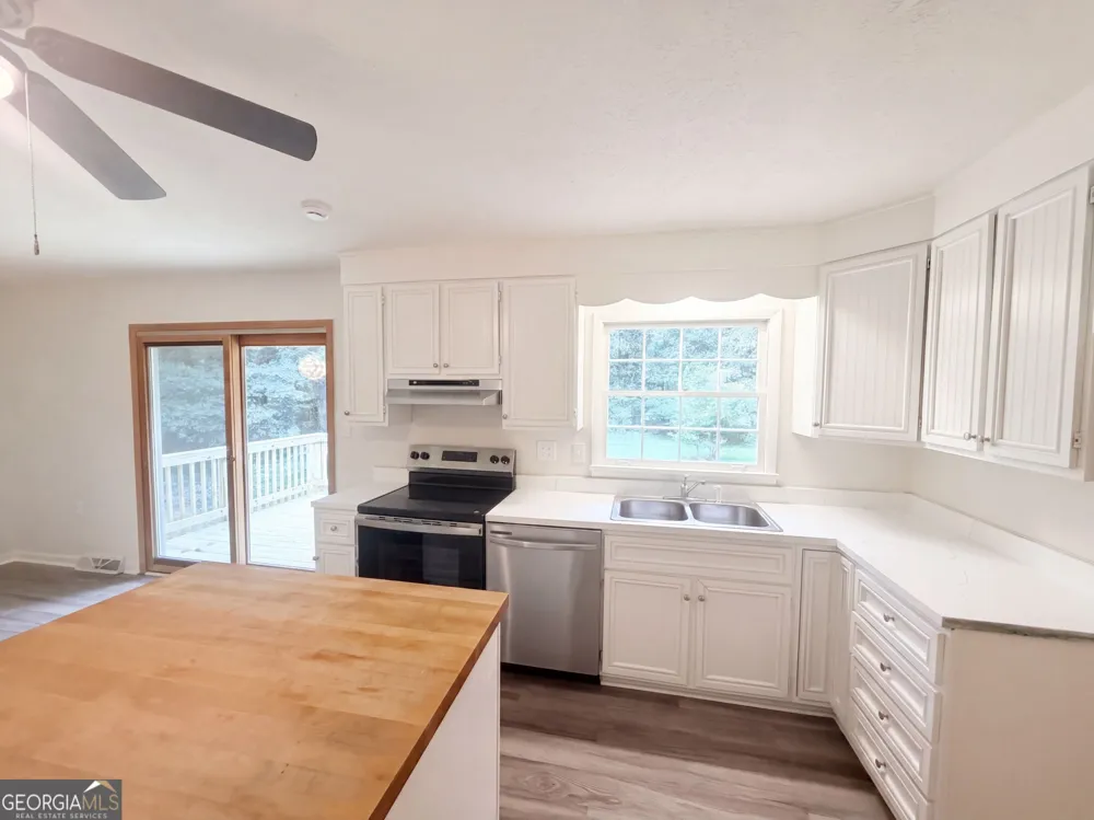 1181 Bouldercrest CIR Watkinsville, GA 30677