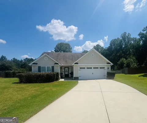 110 Manchester LN
