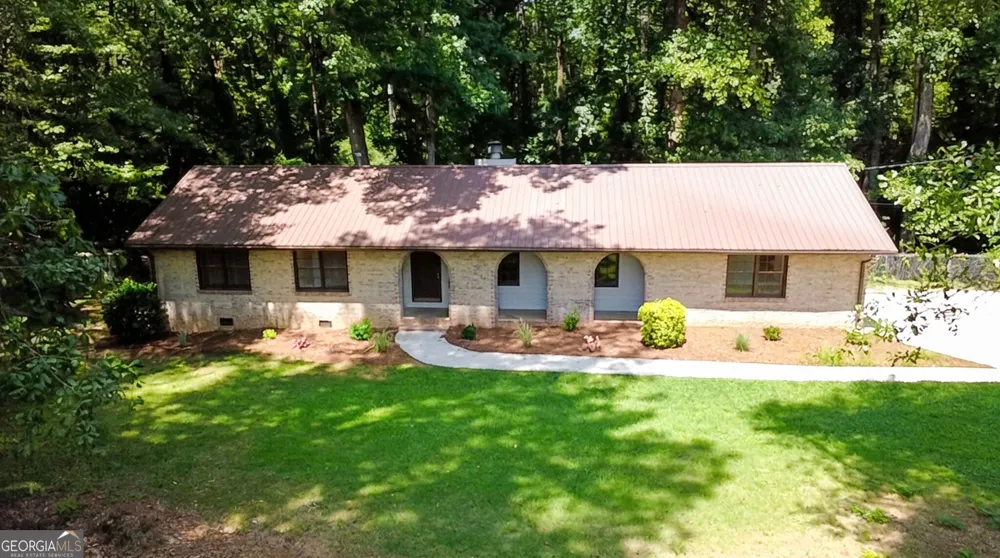 1191 Arrowhead RD Watkinsville, GA 30677