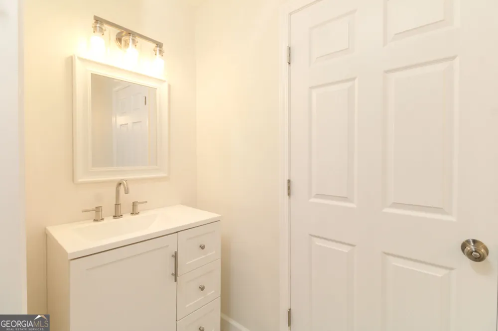 1191 Arrowhead RD Watkinsville, GA 30677