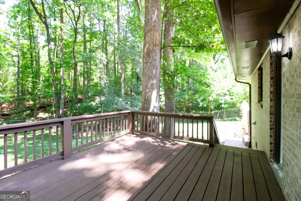 1191 Arrowhead RD Watkinsville, GA 30677