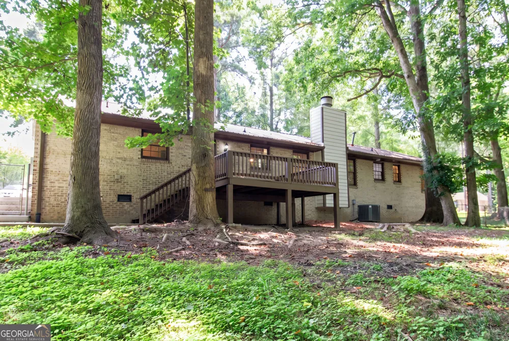 1191 Arrowhead RD Watkinsville, GA 30677