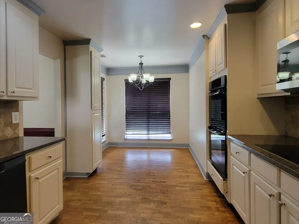 516 Oxford RDG Winder, GA 30680