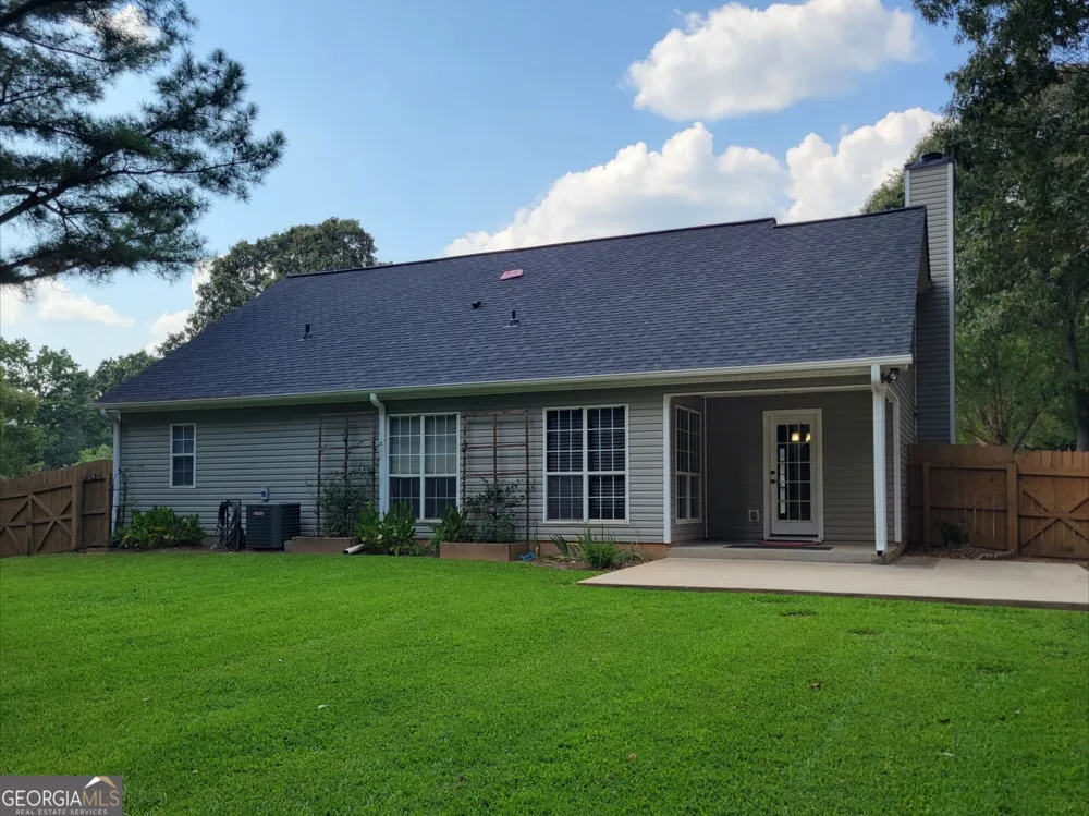 516 Oxford RDG Winder, GA 30680