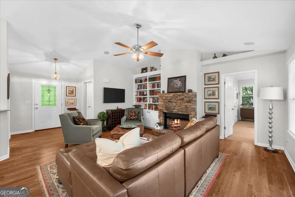 85 Winding WAY Jasper, GA 30143