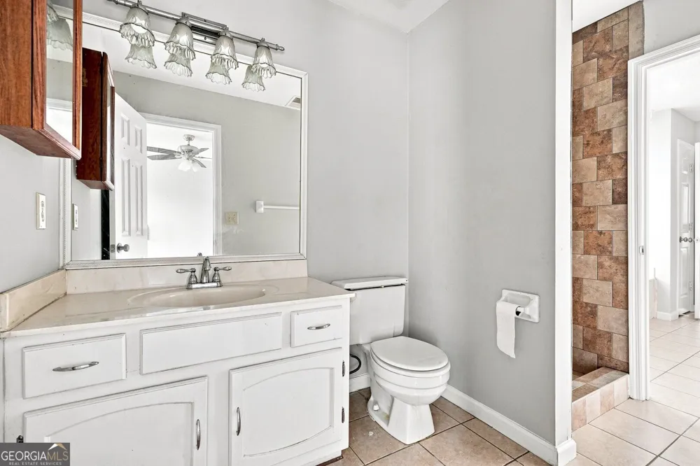 5021 David PL Smyrna, GA 30082