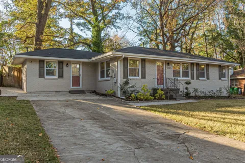 1395 Dennis DR