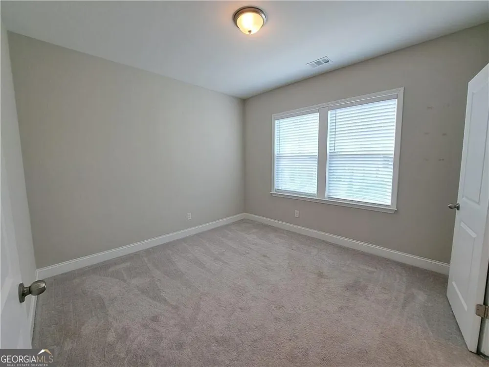 637 Stan Hope LN Suwanee, GA 30024