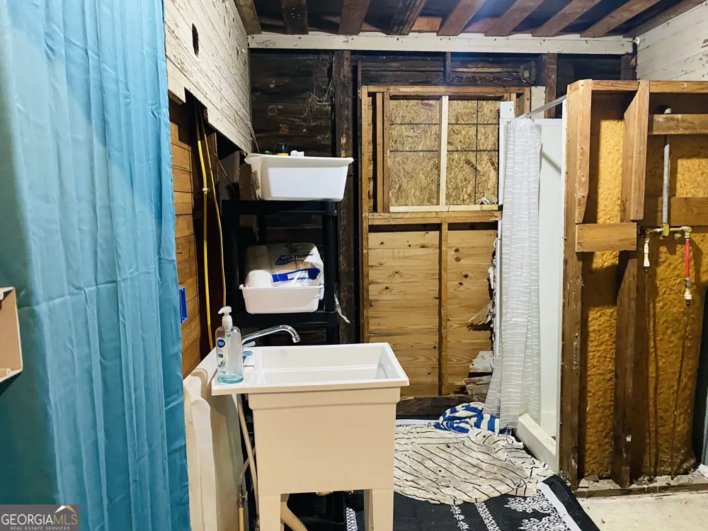 14 Walker ST Richland, GA 31825