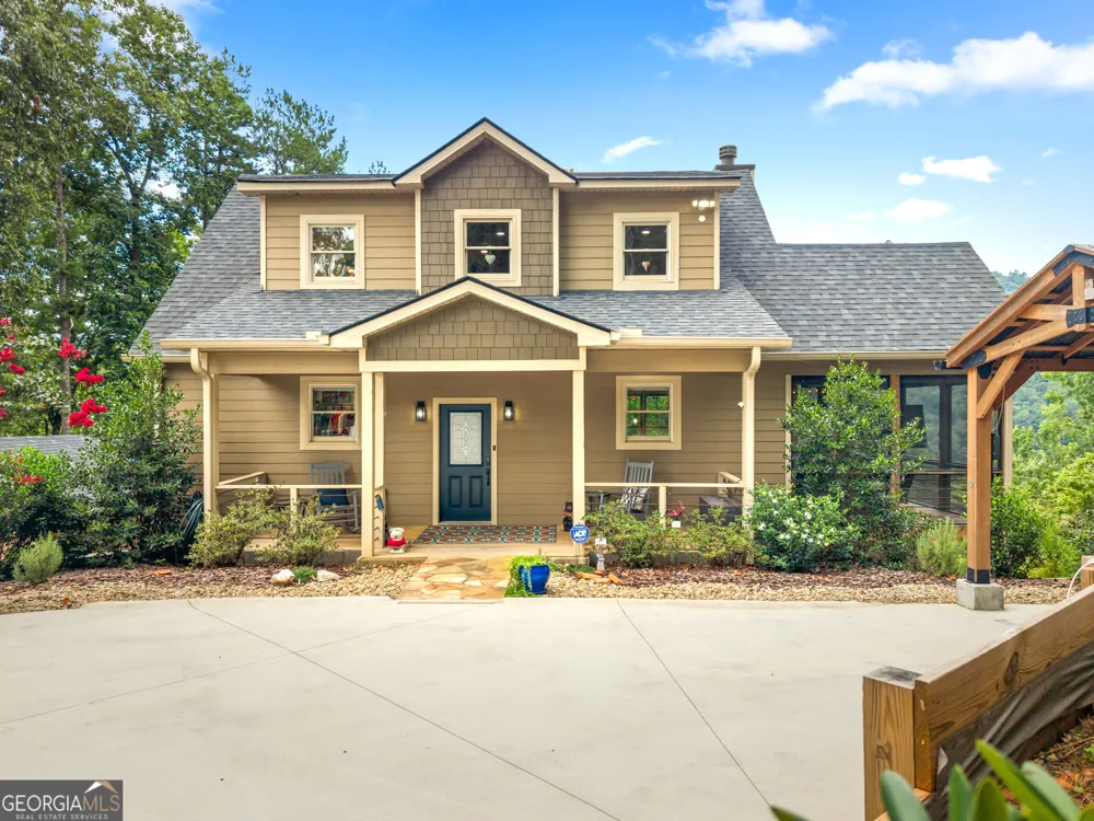 33 Jim McCrackin RD Clayton, GA 30525