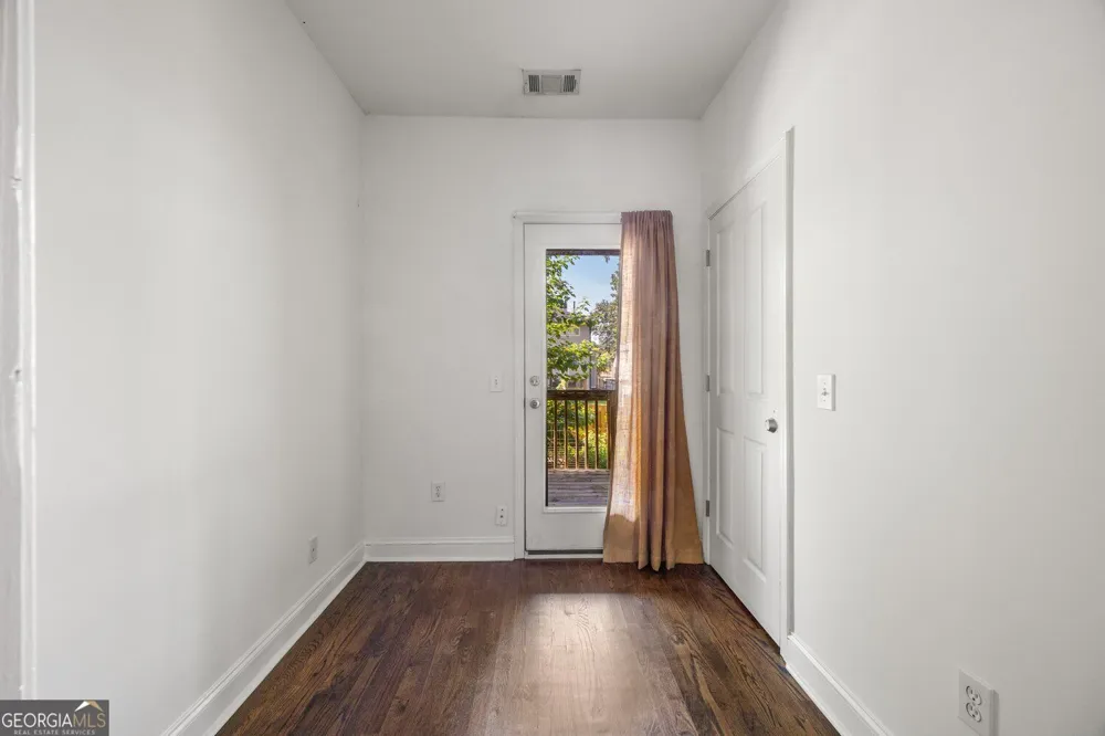 2671 Colgan CT SE Atlanta, GA 30317