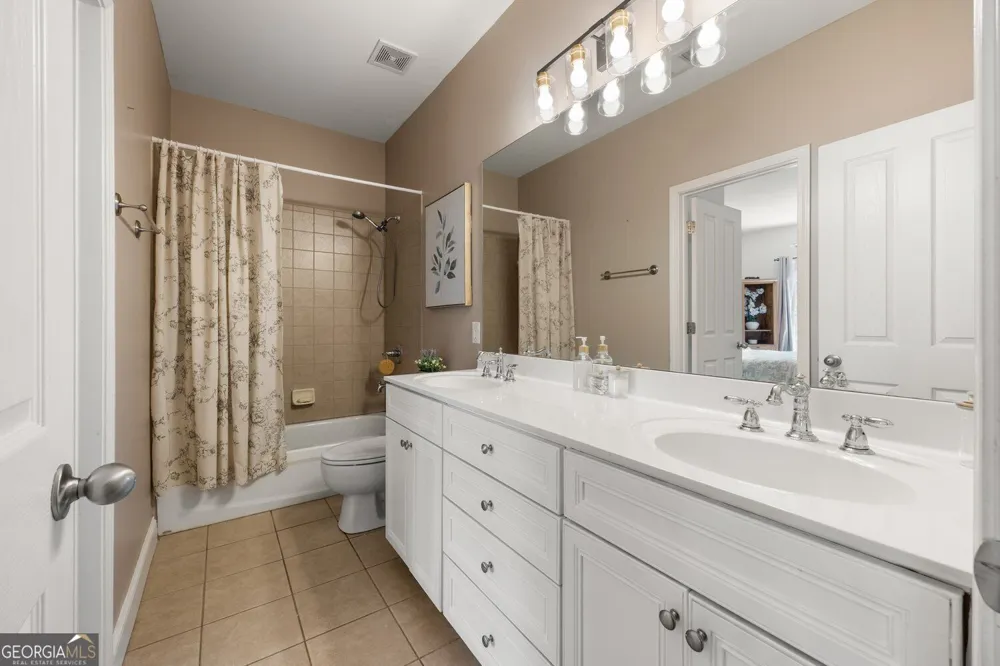 2671 Colgan CT SE Atlanta, GA 30317