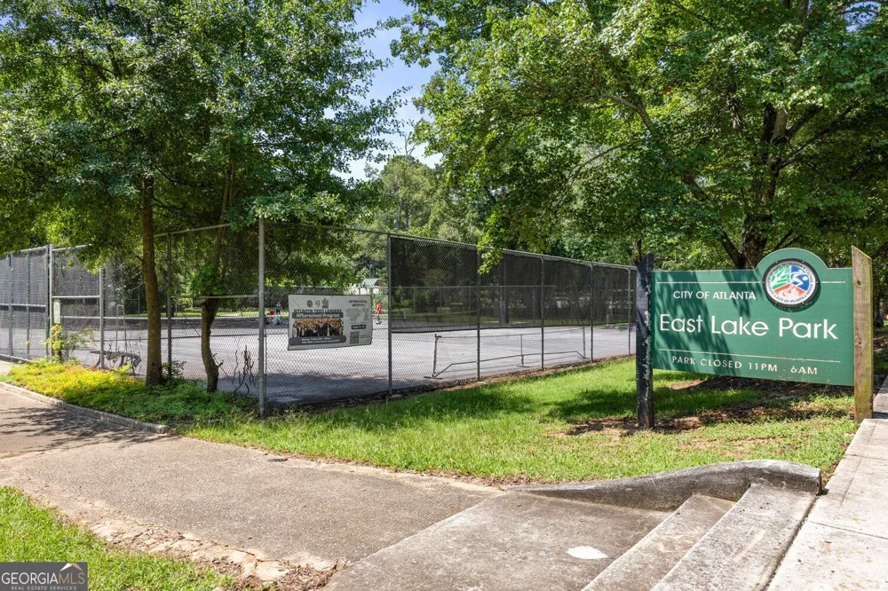 2671 Colgan CT SE Atlanta, GA 30317