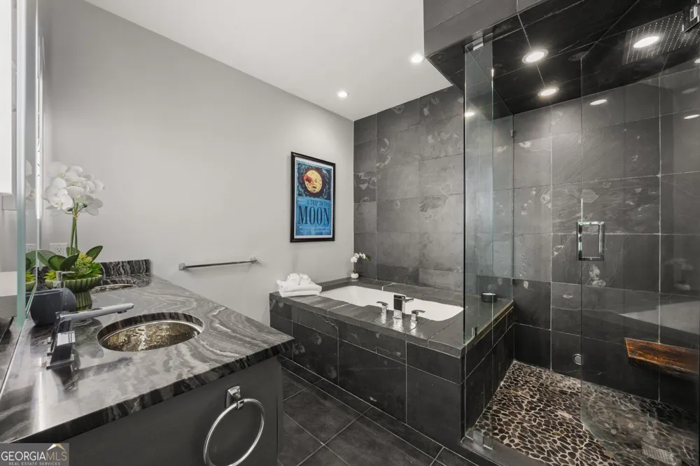 2671 Colgan CT SE Atlanta, GA 30317