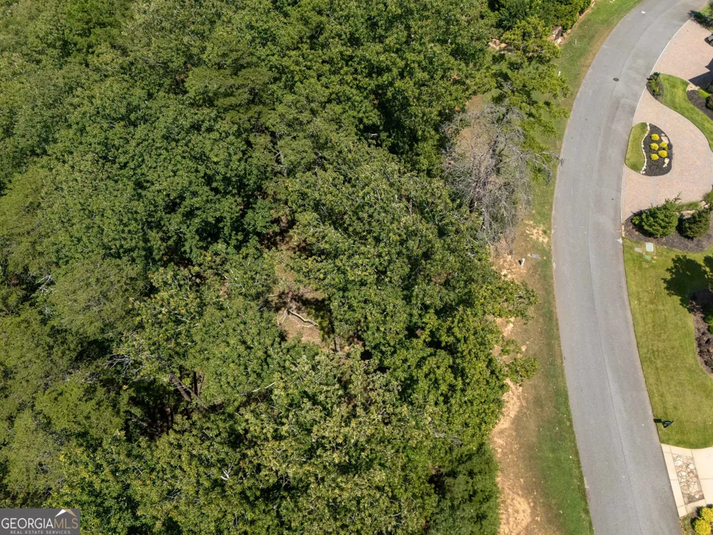 104 Somerset LN Cartersville, GA 30121