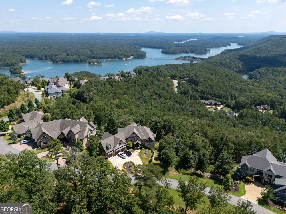 104 Somerset LN Cartersville, GA 30121
