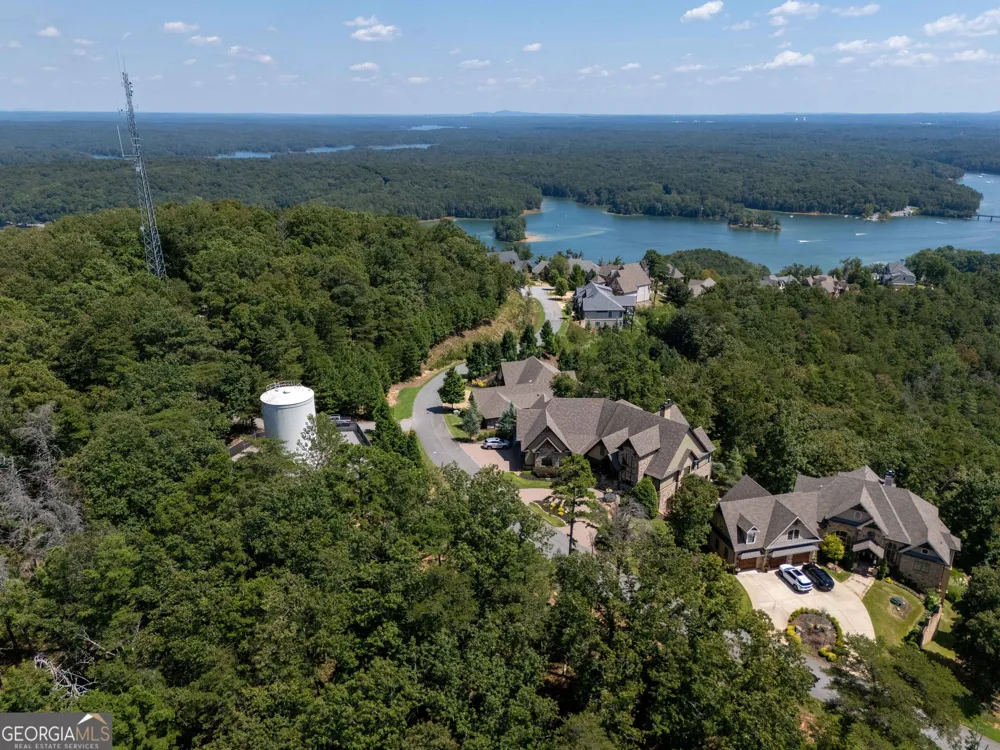 104 Somerset LN Cartersville, GA 30121