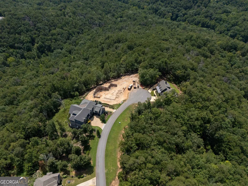 104 Somerset LN Cartersville, GA 30121