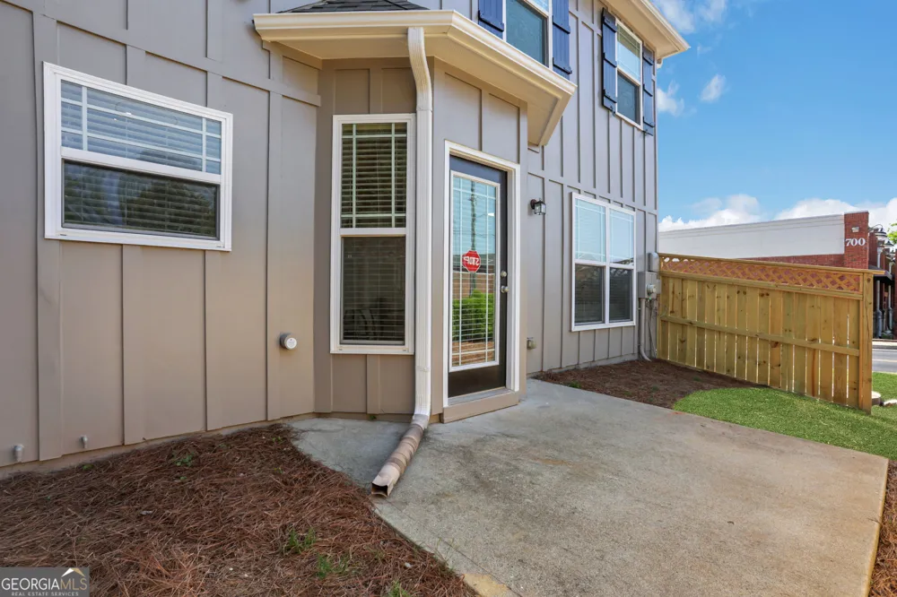 3552 Clear Creek XING NW Kennesaw, GA 30144