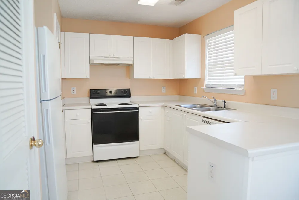 300 Goldenrod DR Stockbridge, GA 30281