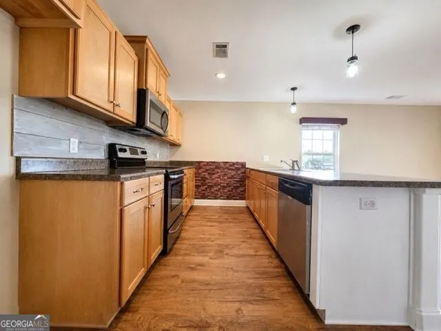 113 Thoroughbred DR Guyton, GA 31312
