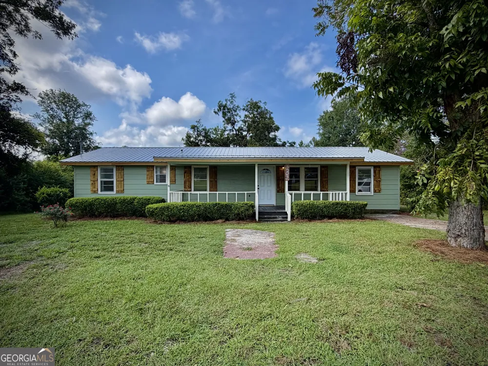 107 W Norris ST Adrian, GA 31002