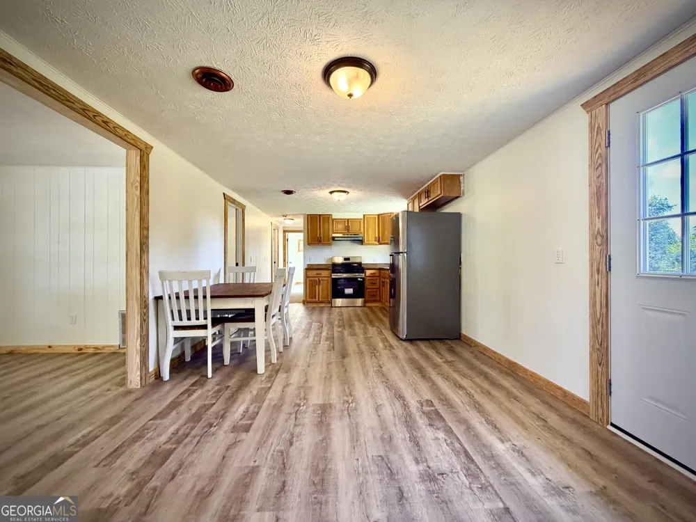 107 W Norris ST Adrian, GA 31002