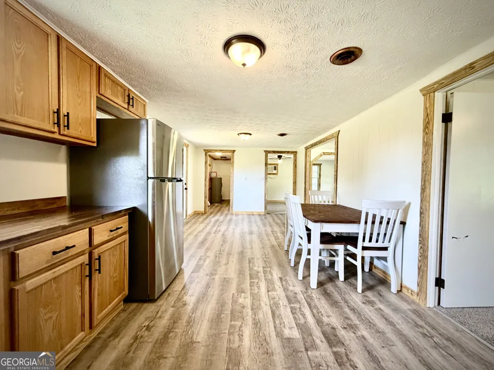 107 W Norris ST Adrian, GA 31002