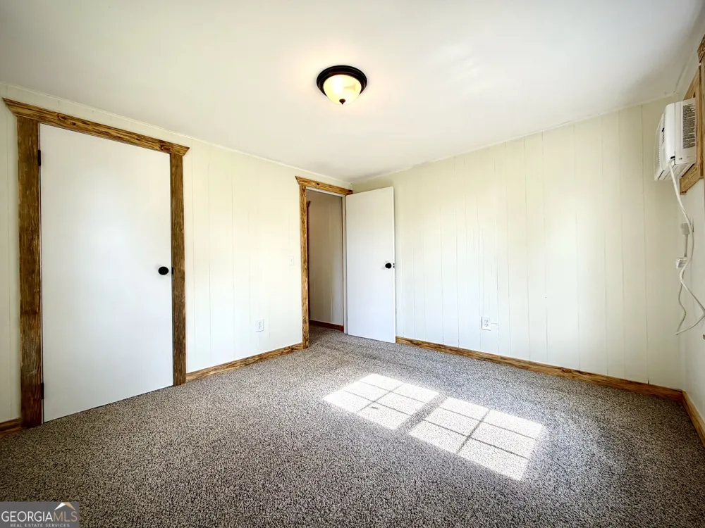 107 W Norris ST Adrian, GA 31002