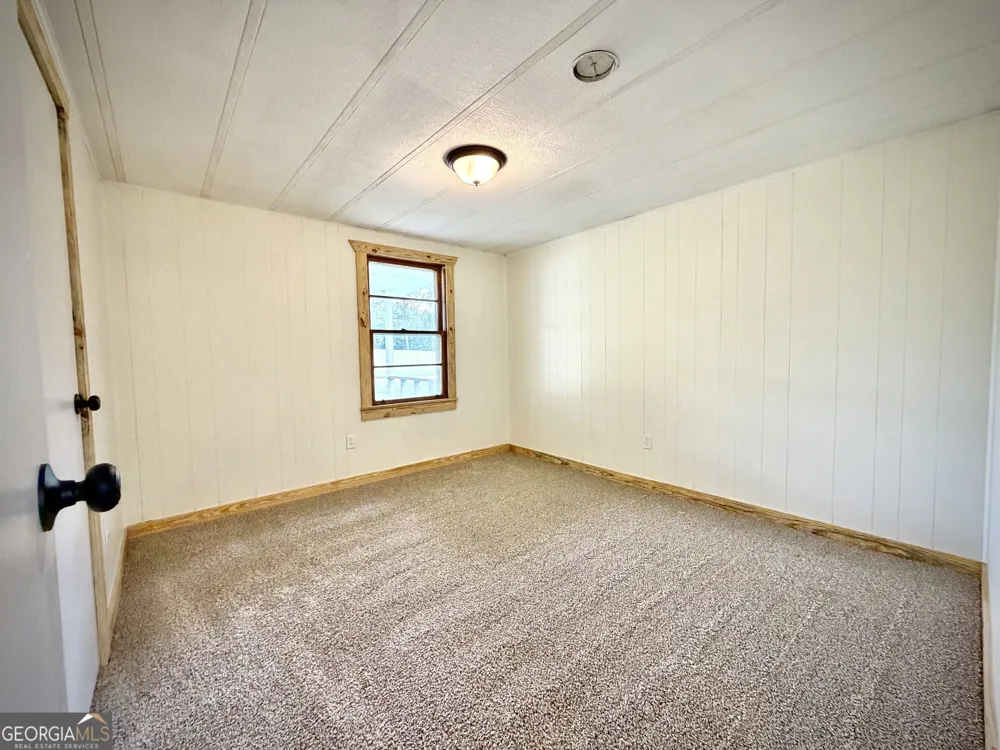 107 W Norris ST Adrian, GA 31002