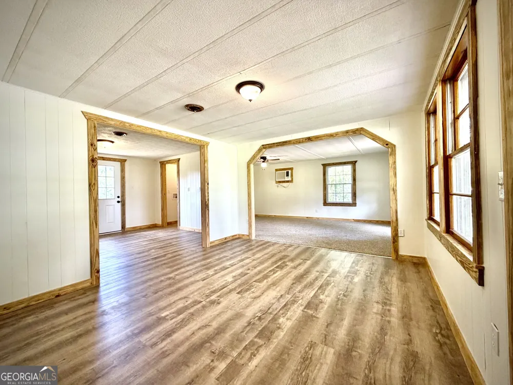 107 W Norris ST Adrian, GA 31002