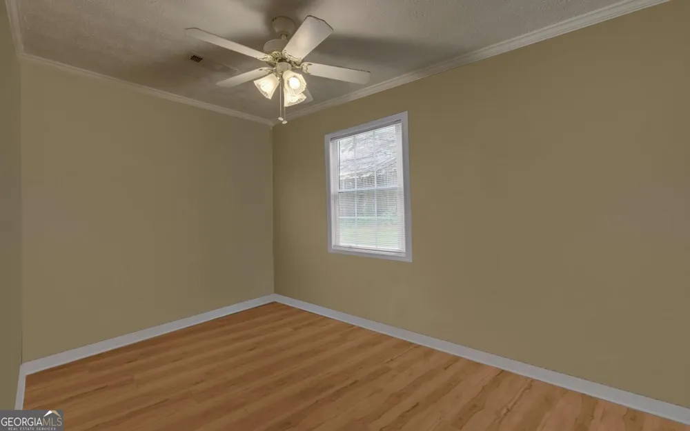 275 Sherwood ST Toccoa, GA 30577