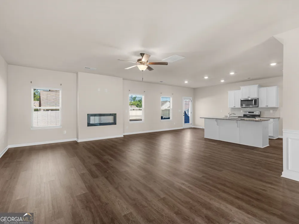 1708 Cadence ST Locust Grove, GA 30248