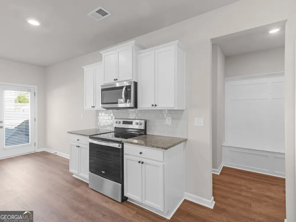 1708 Cadence ST Locust Grove, GA 30248