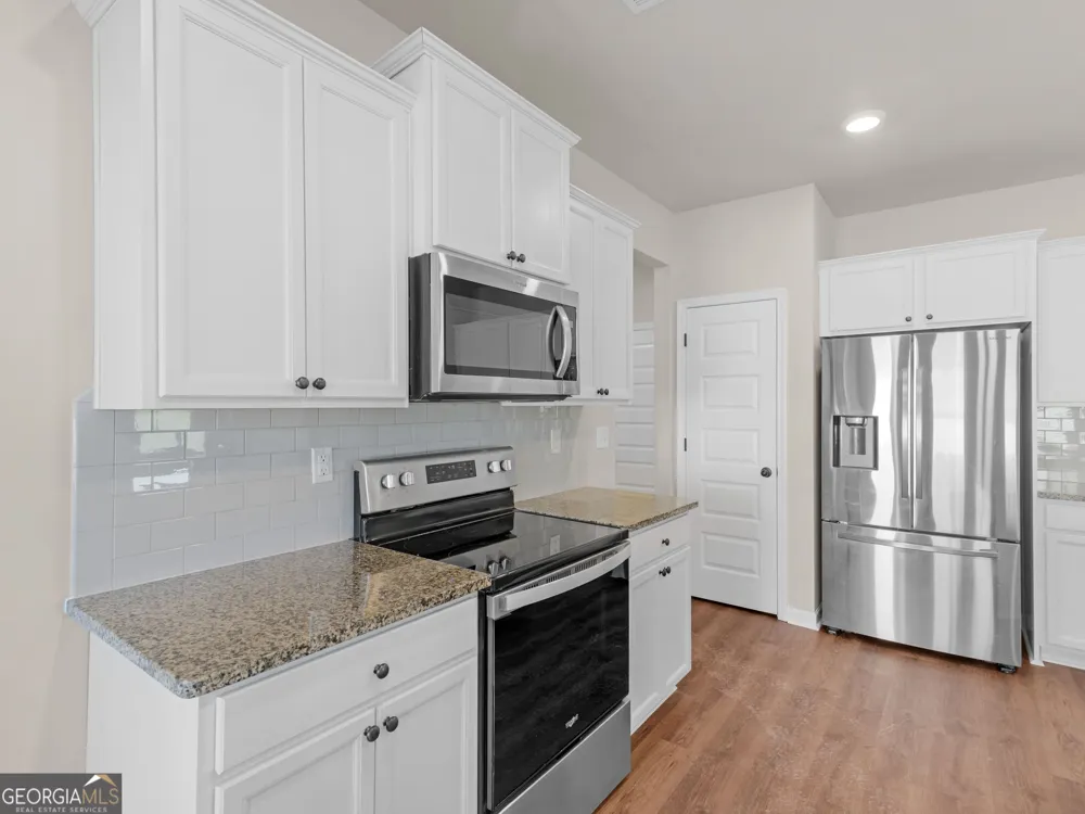 1708 Cadence ST Locust Grove, GA 30248