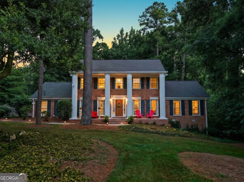 2059 Mountain Creek DR Stone Mountain, GA 30087