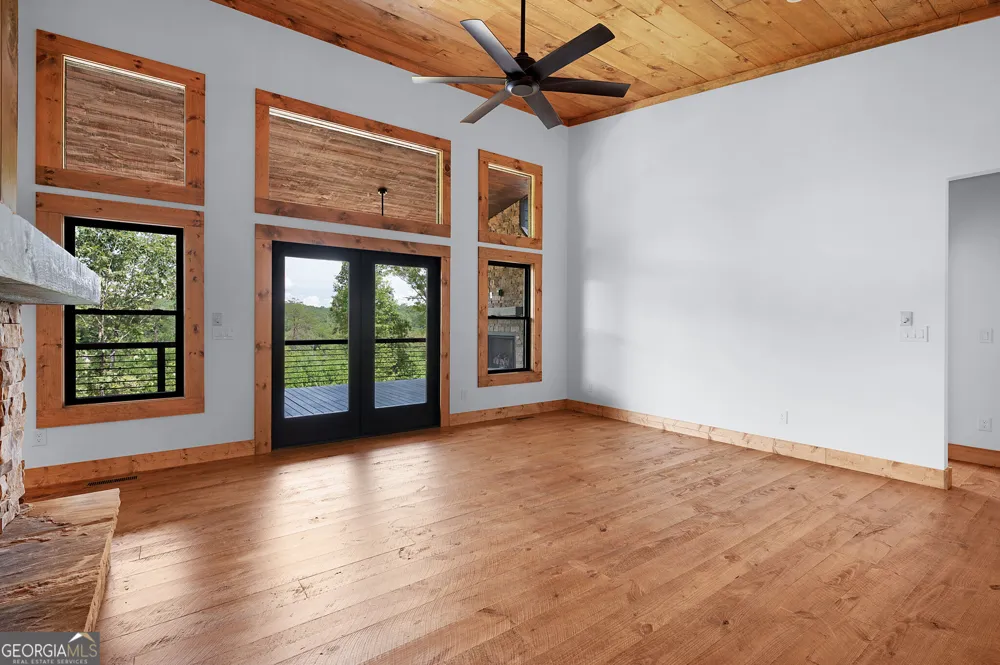 299 Greenfield RD Morganton, GA 30560