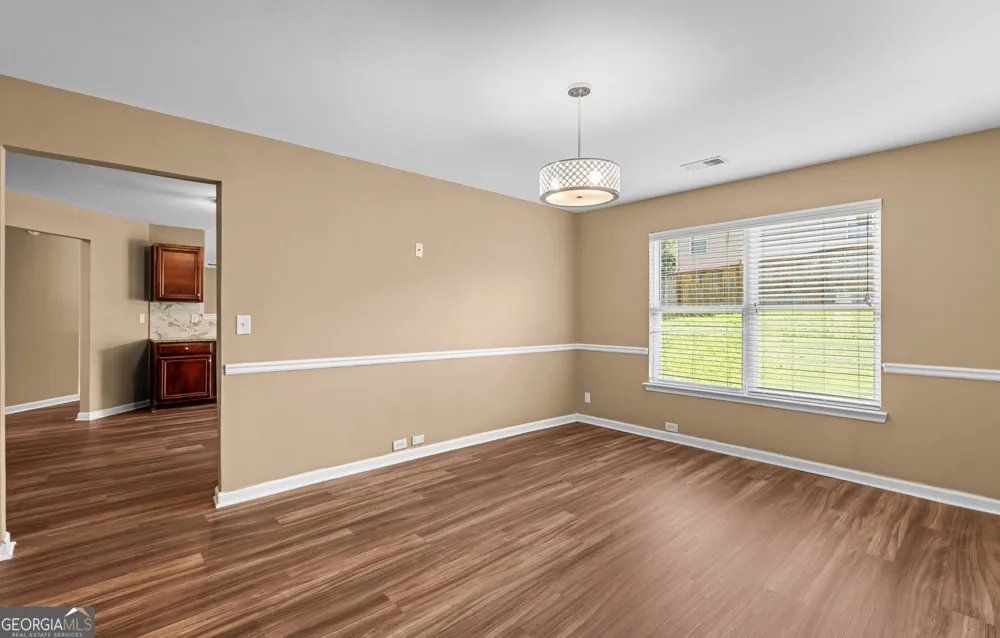 4124 Alveston DR Atlanta, GA 30349