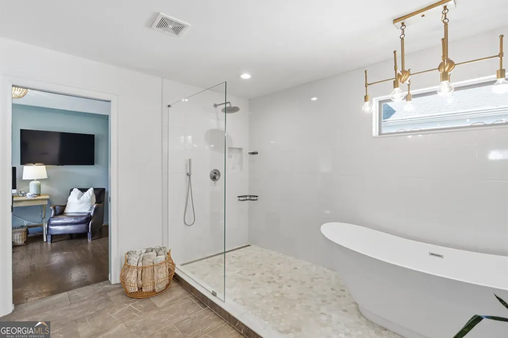 424 Cascade DR NW Marietta, GA 30064