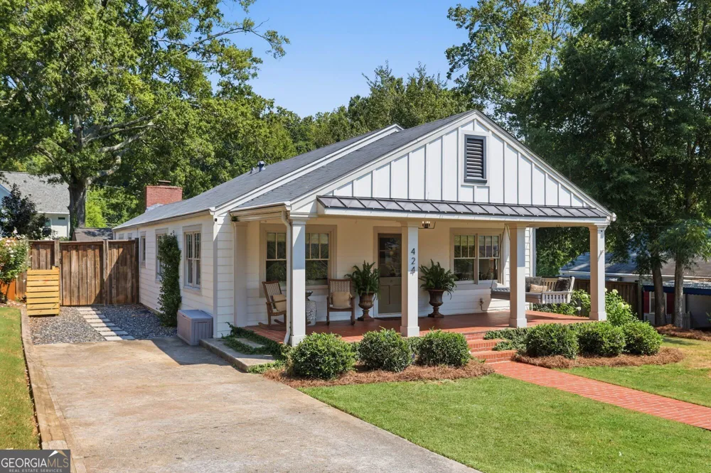 424 Cascade DR NW Marietta, GA 30064